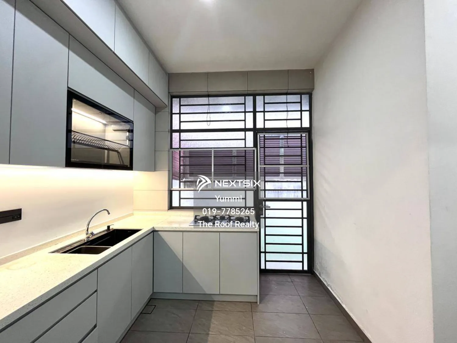 Semi-detached House For Rent in Senibong Johor - Image 5