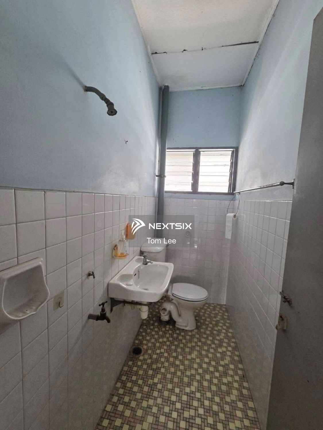 Bungalow For Sale in Klang Selangor - Image 5