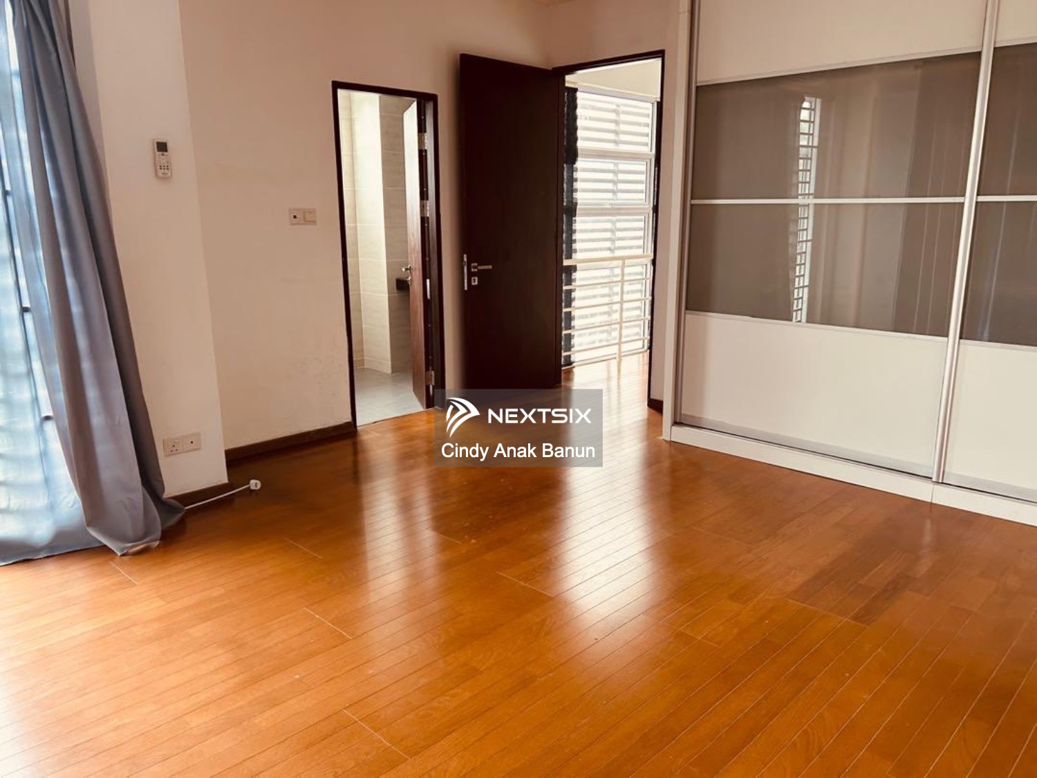 Semi-detached House For Sale in Kuching Sarawak - Image 10