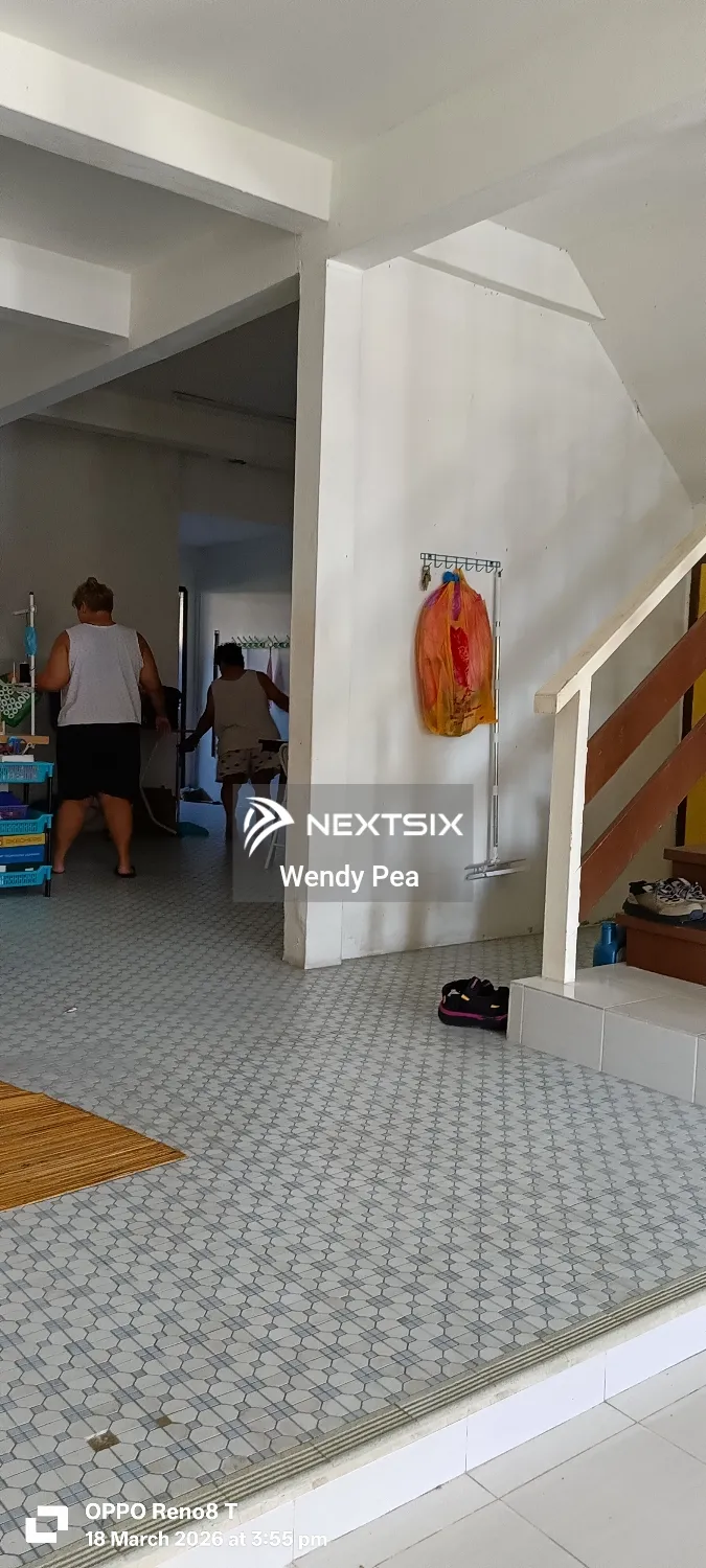 2-sty Terrace/Link House For Sale in Miri Sarawak - Image 6