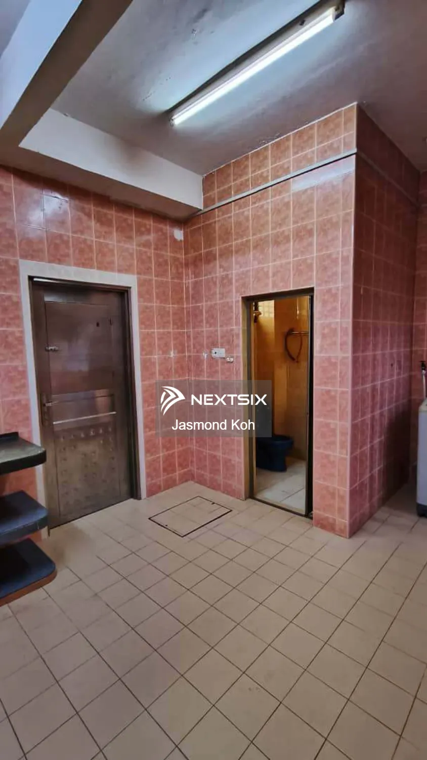 2-sty Terrace/Link House For Sale in Johor Bahru Johor - Image 9