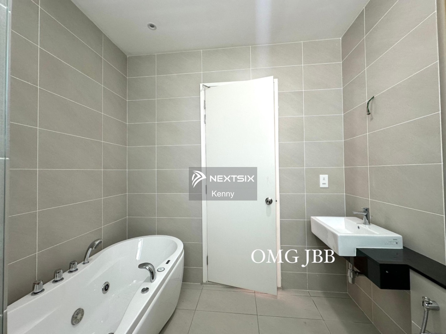 Semi-detached House For Sale in Setia Eco Park Selangor - Image 15