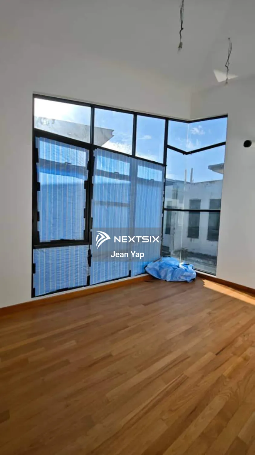 Bungalow For Sale in Gelang Patah Johor - Image 15