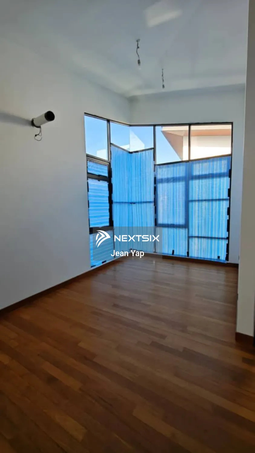 Bungalow For Sale in Gelang Patah Johor - Image 17