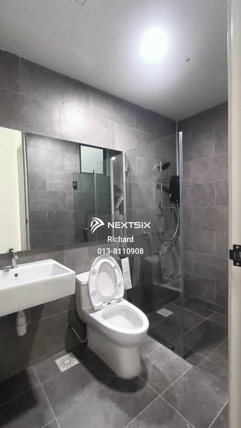 Serviced Residence For Rent in Kuching Sarawak - Image 6