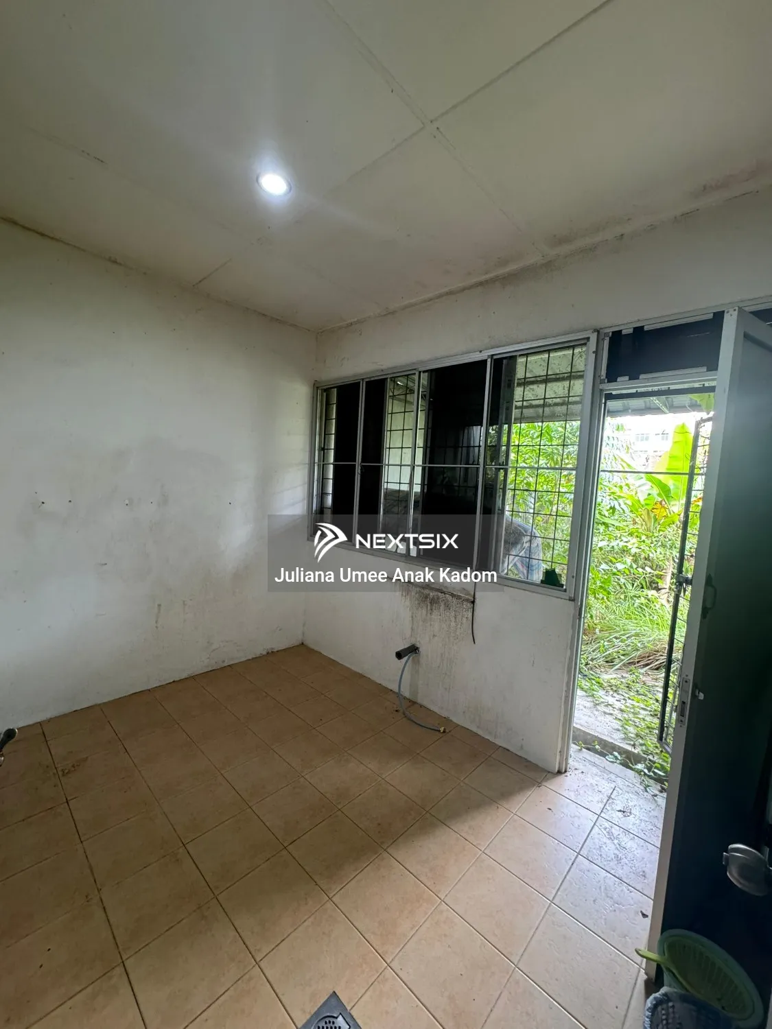 2-sty Terrace/Link House For Sale in Kota Samarahan Sarawak - Image 9
