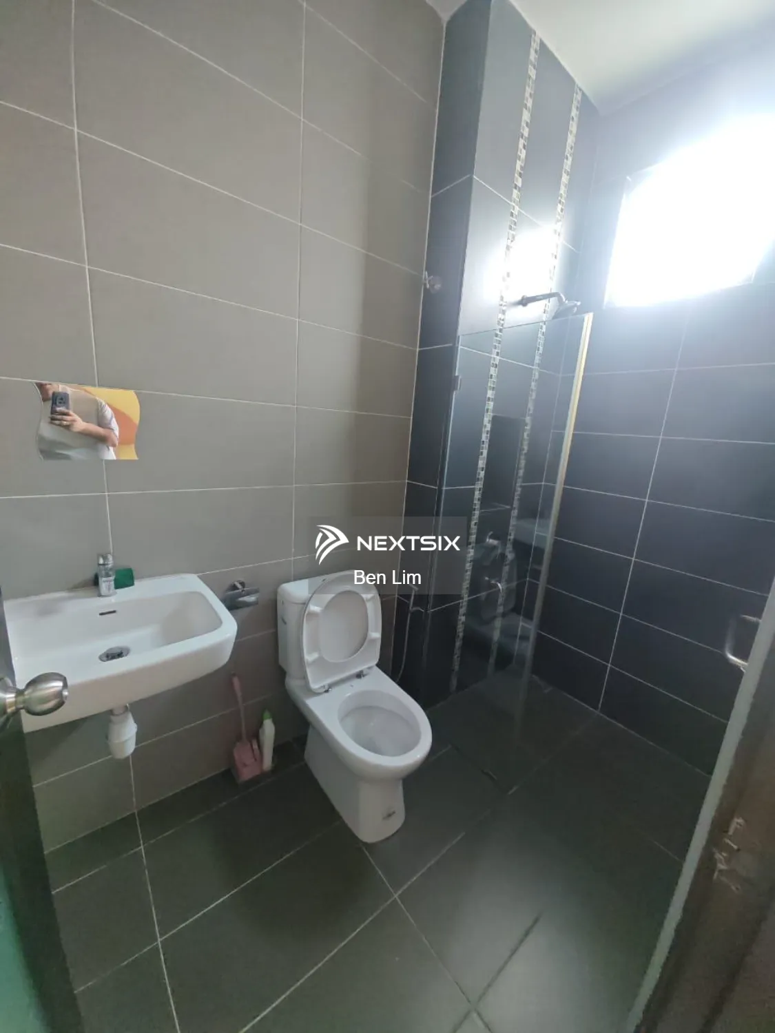 Semi-detached House For Rent in Johor Bahru Johor - Image 11