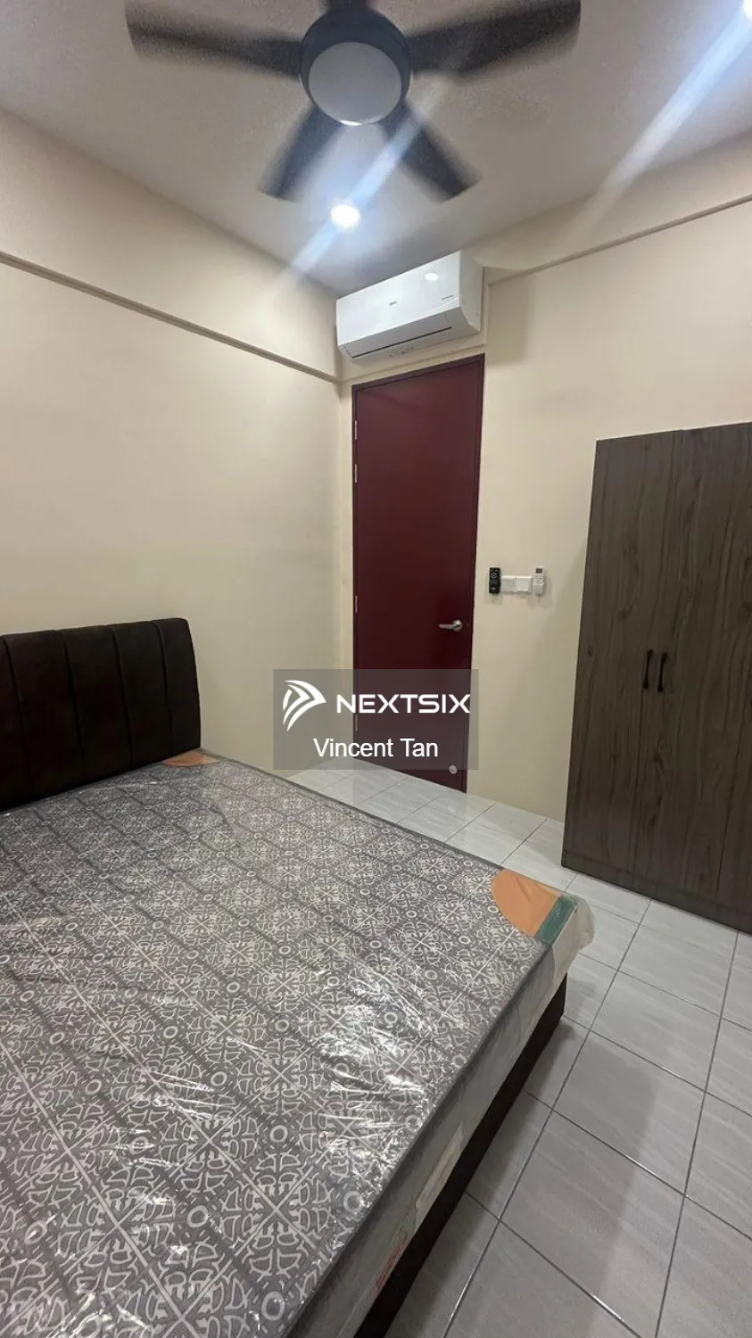 Condominium For Rent in Gelugor Penang - Image 5