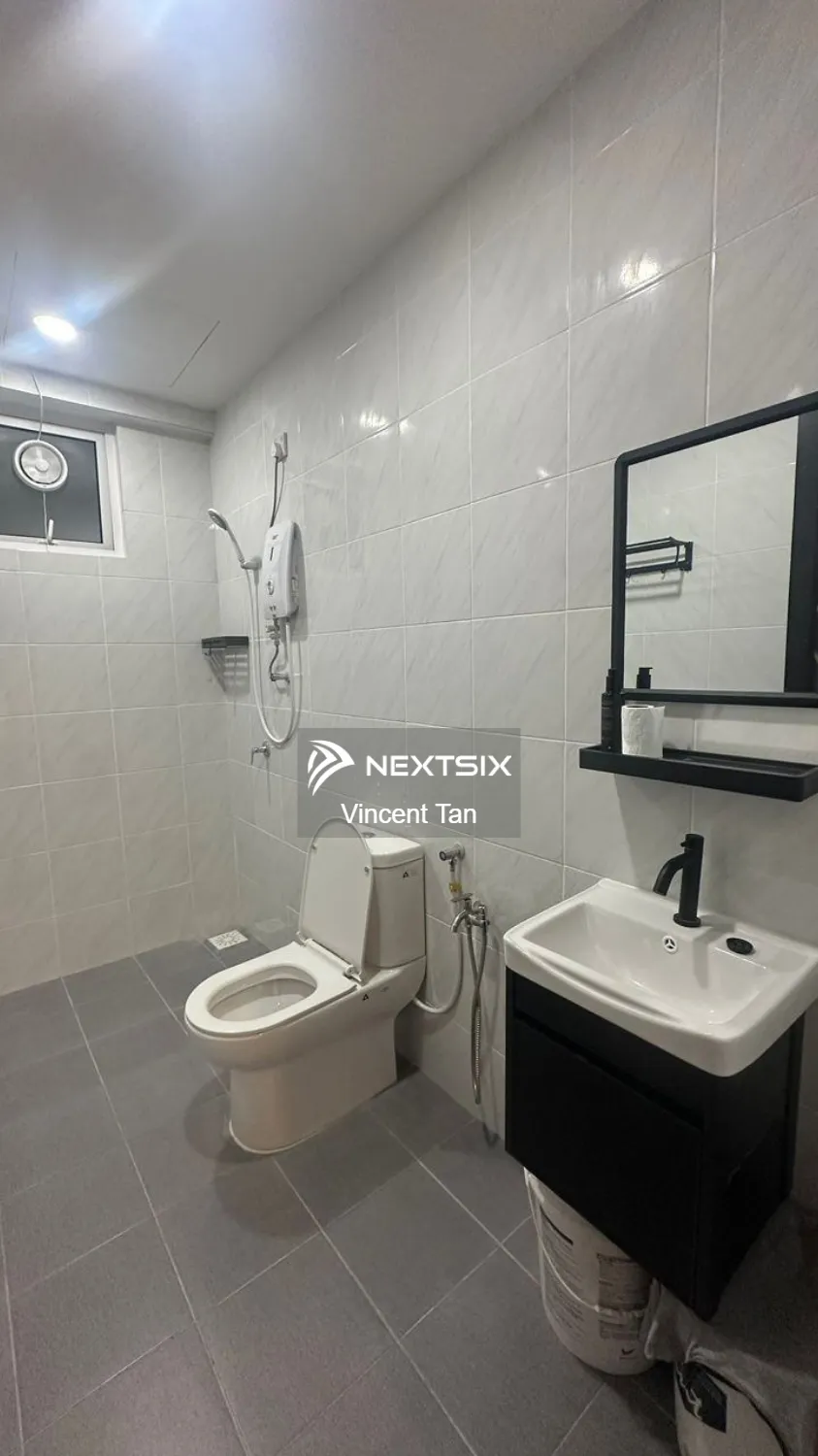 Condominium For Rent in Gelugor Penang - Image 6