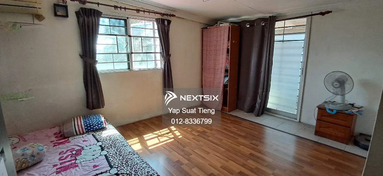 Bungalow For Sale in Putatan Sabah - Image 6