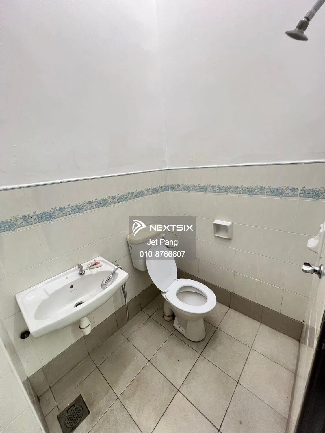 2-sty Terrace/Link House For Sale in Setia Indah Johor - Image 8