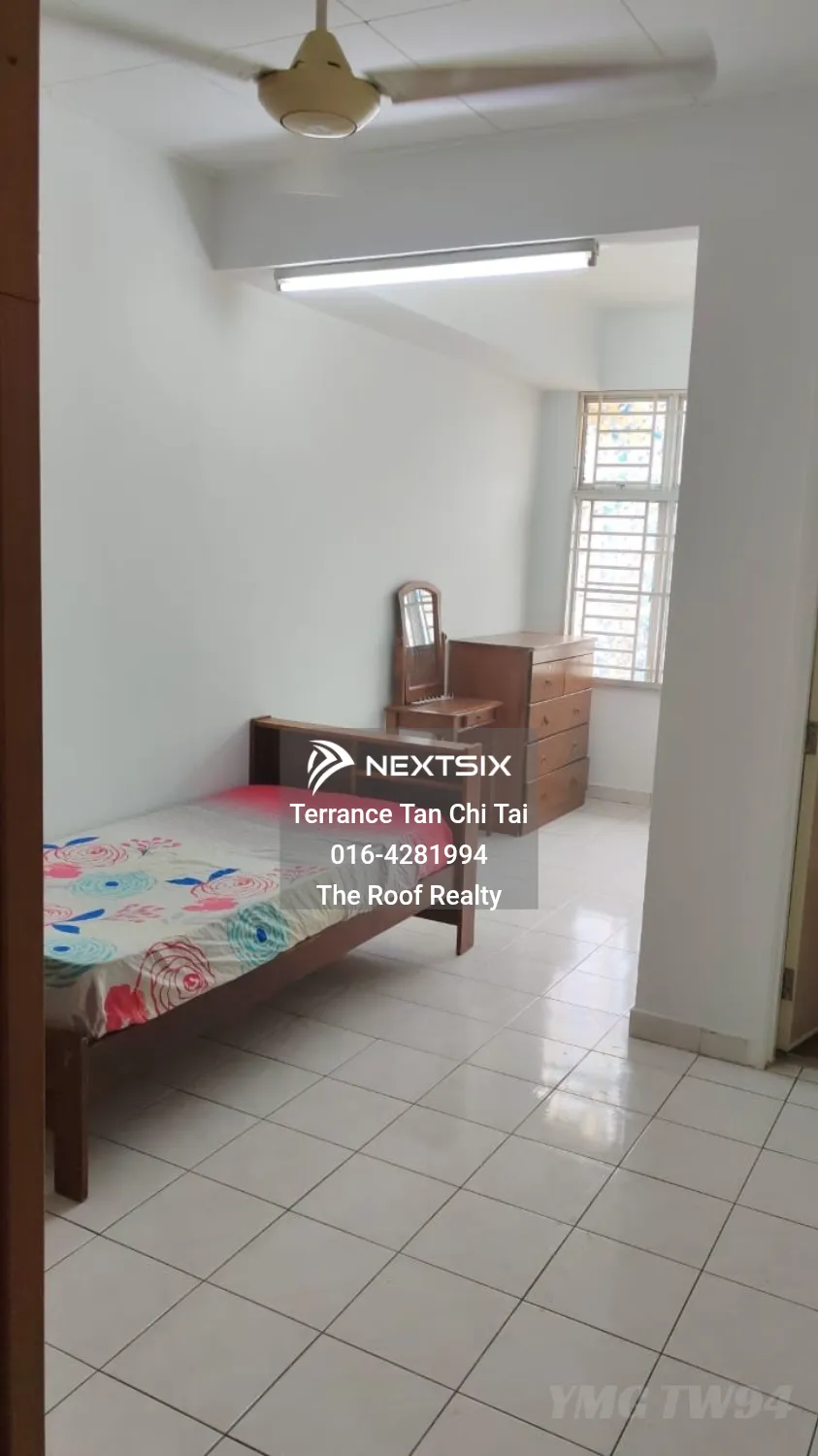 2-sty Terrace/Link House For Rent in Bandar Botanic Selangor - Image 2