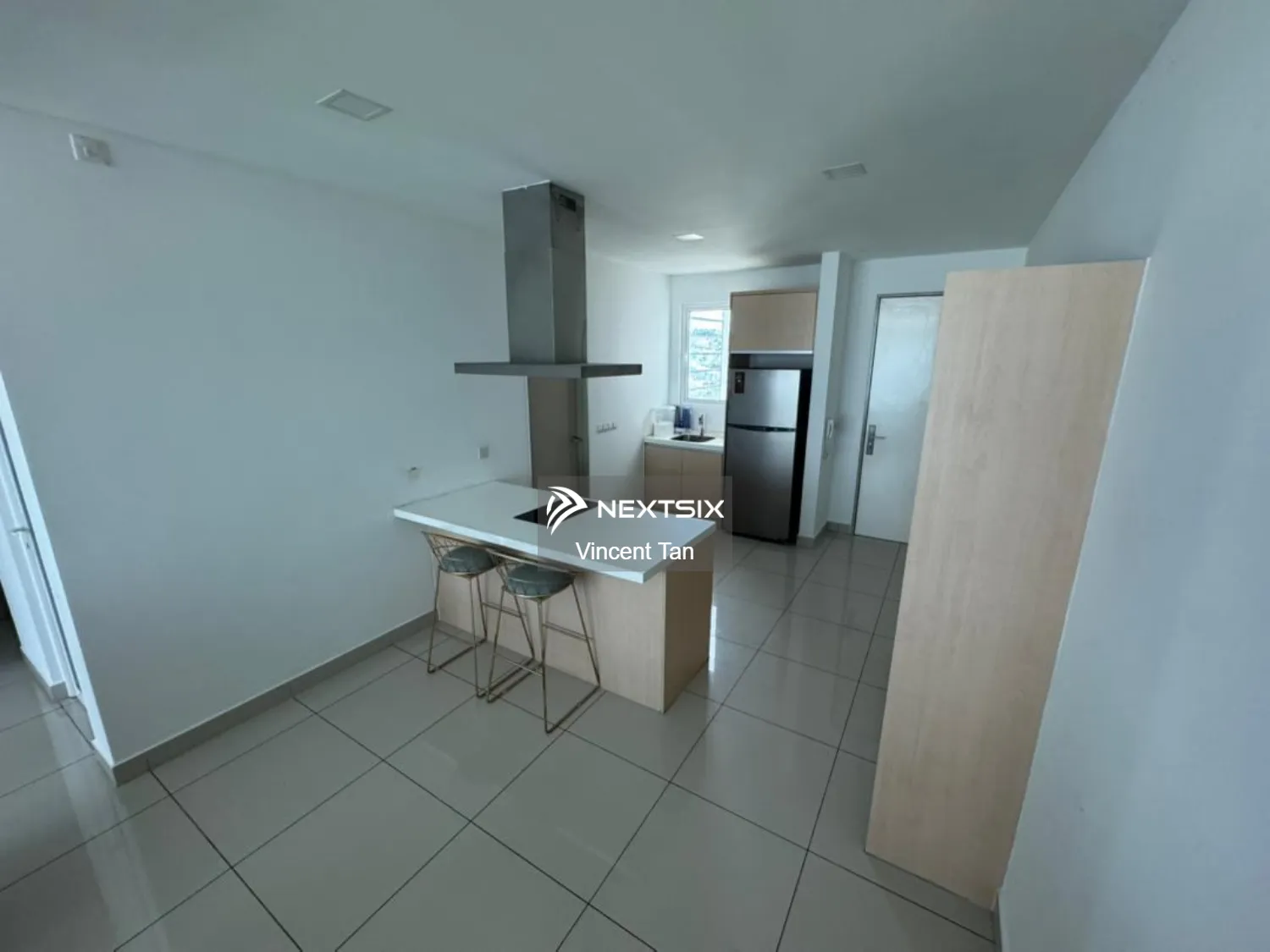 Condominium For Rent in Batu Maung Penang - Image 3