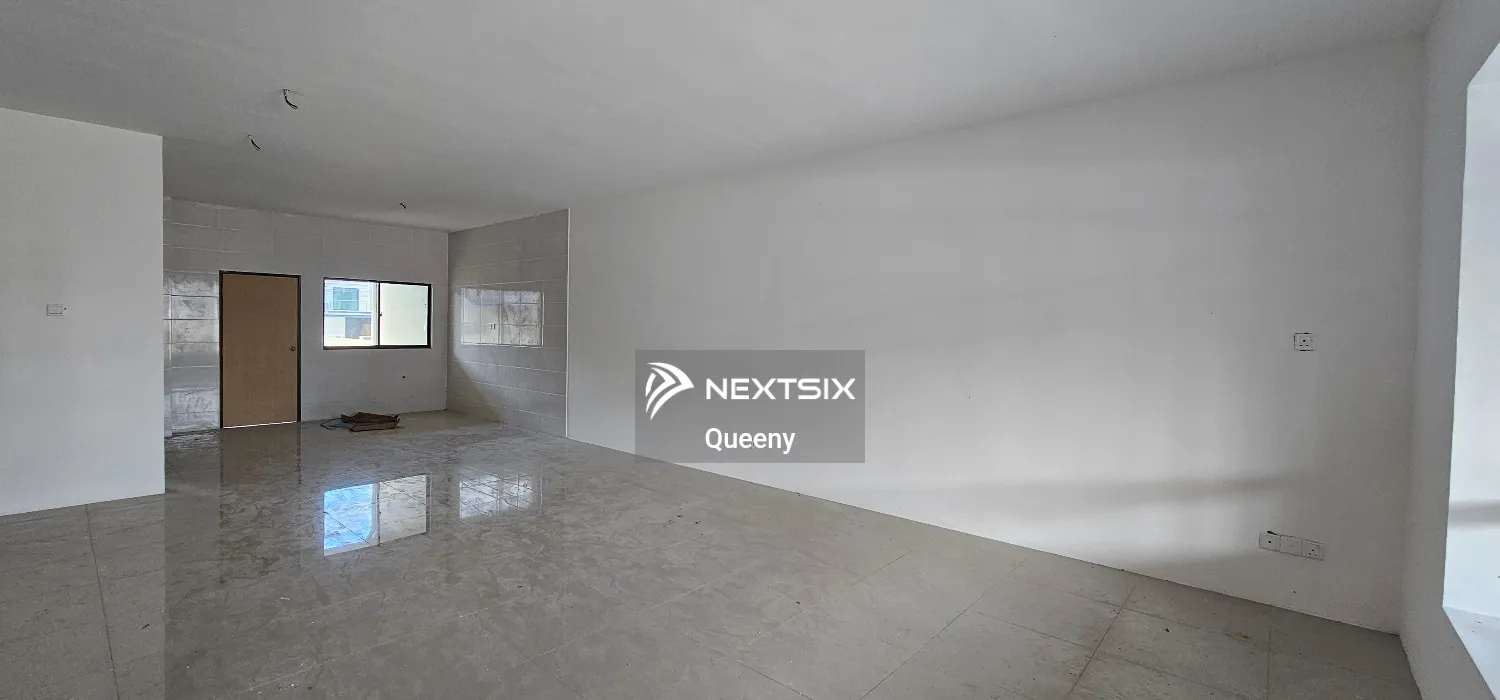 2-sty Terrace/Link House For Sale in Kuching Sarawak - Image 5