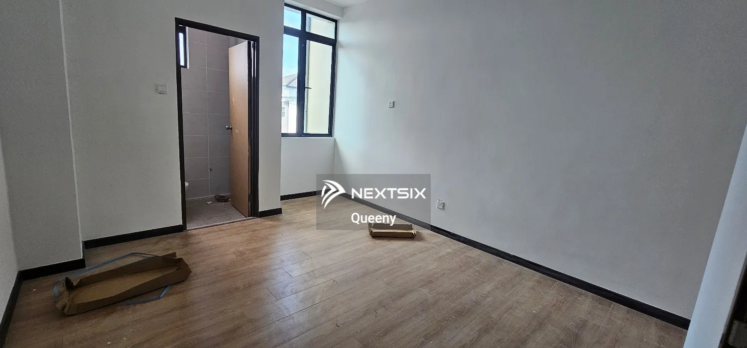 2-sty Terrace/Link House For Sale in Kuching Sarawak - Image 9