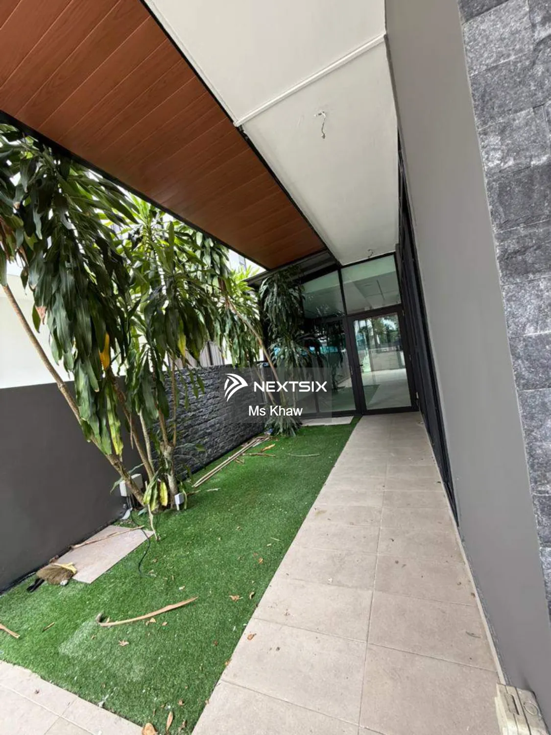 Semi-detached House For Sale in Ulu Tiram Johor - Image 10