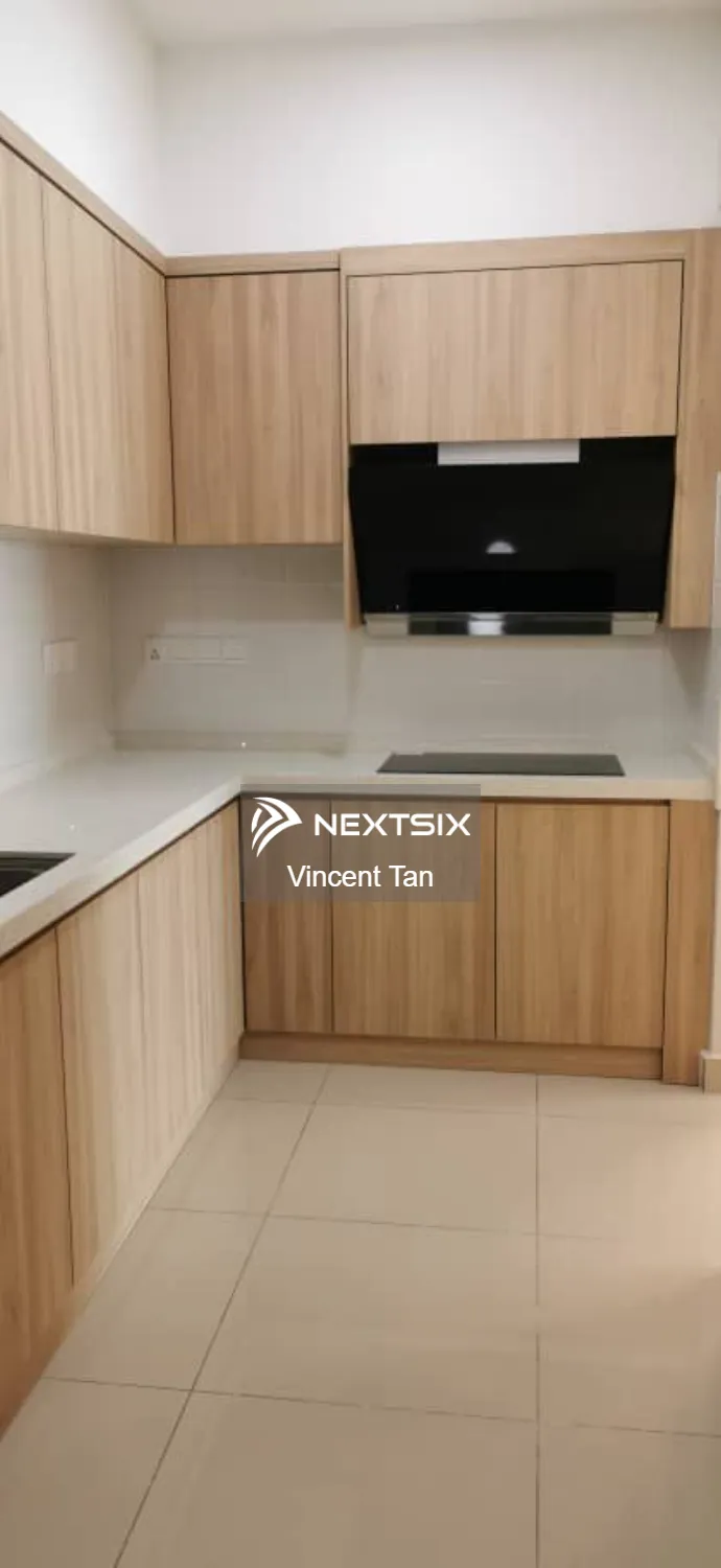 Condominium For Rent in Bayan Lepas Penang - Image 5