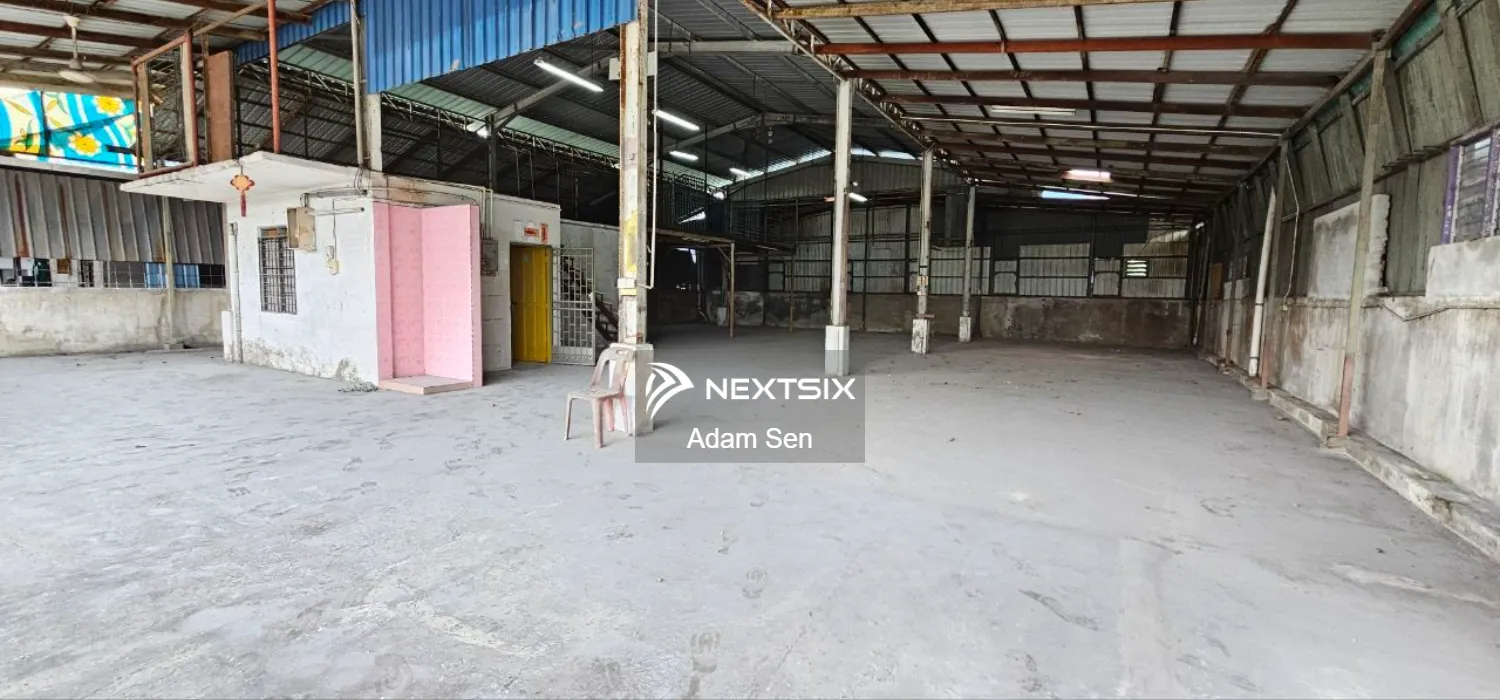 Light Industrial For Sale in Lahat Perak
