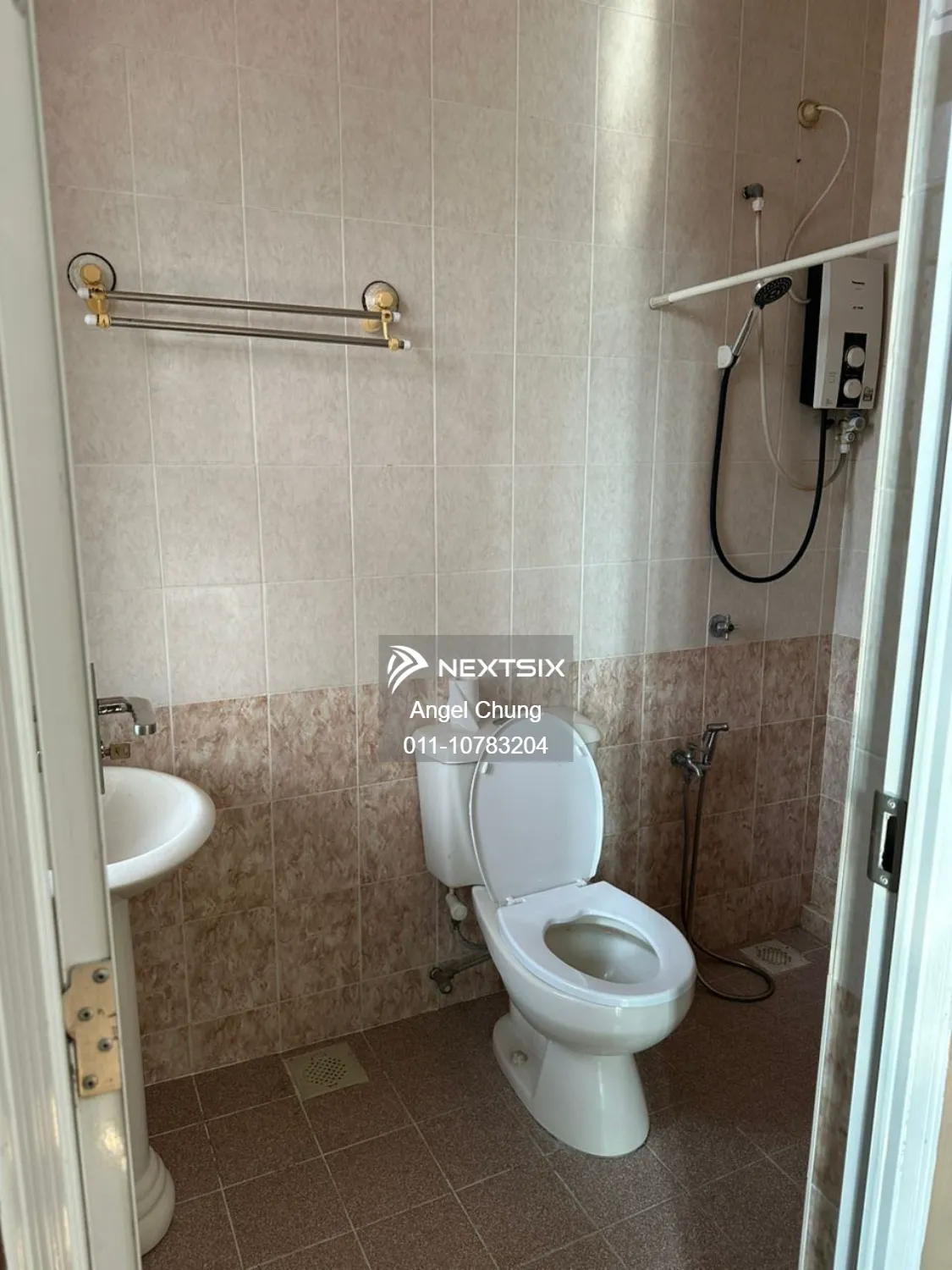 2-sty Terrace/Link House For Rent in Kuching Sarawak - Image 8