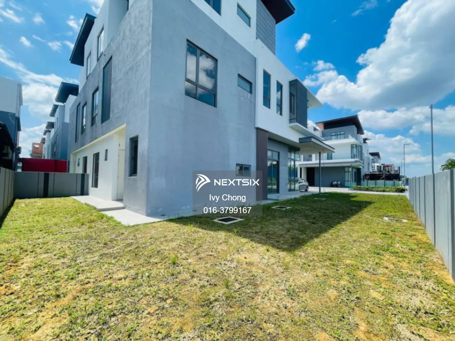 Semi-detached House For Sale in Kota Kemuning Selangor - Image 17