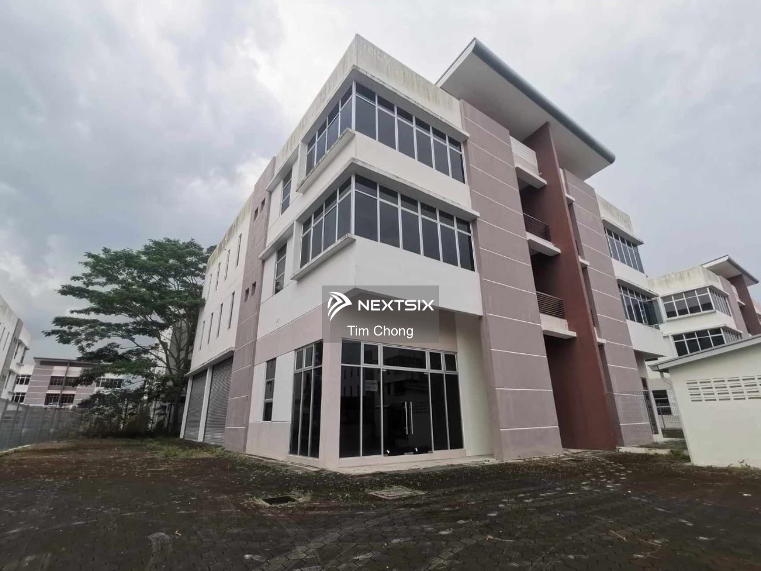 Commercial Semi-D For Sale in Gelang Patah Johor