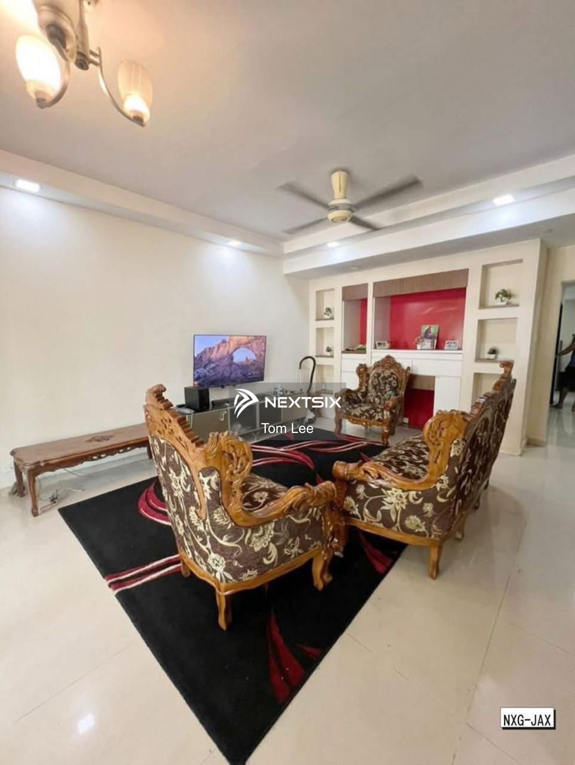 2-sty Terrace/Link House For Sale in Bandar Bukit Tinggi Selangor - Image 2