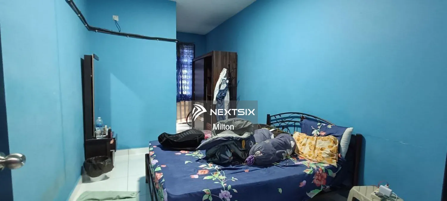 2-sty Terrace/Link House For Sale in Ulu Tiram Johor - Image 6