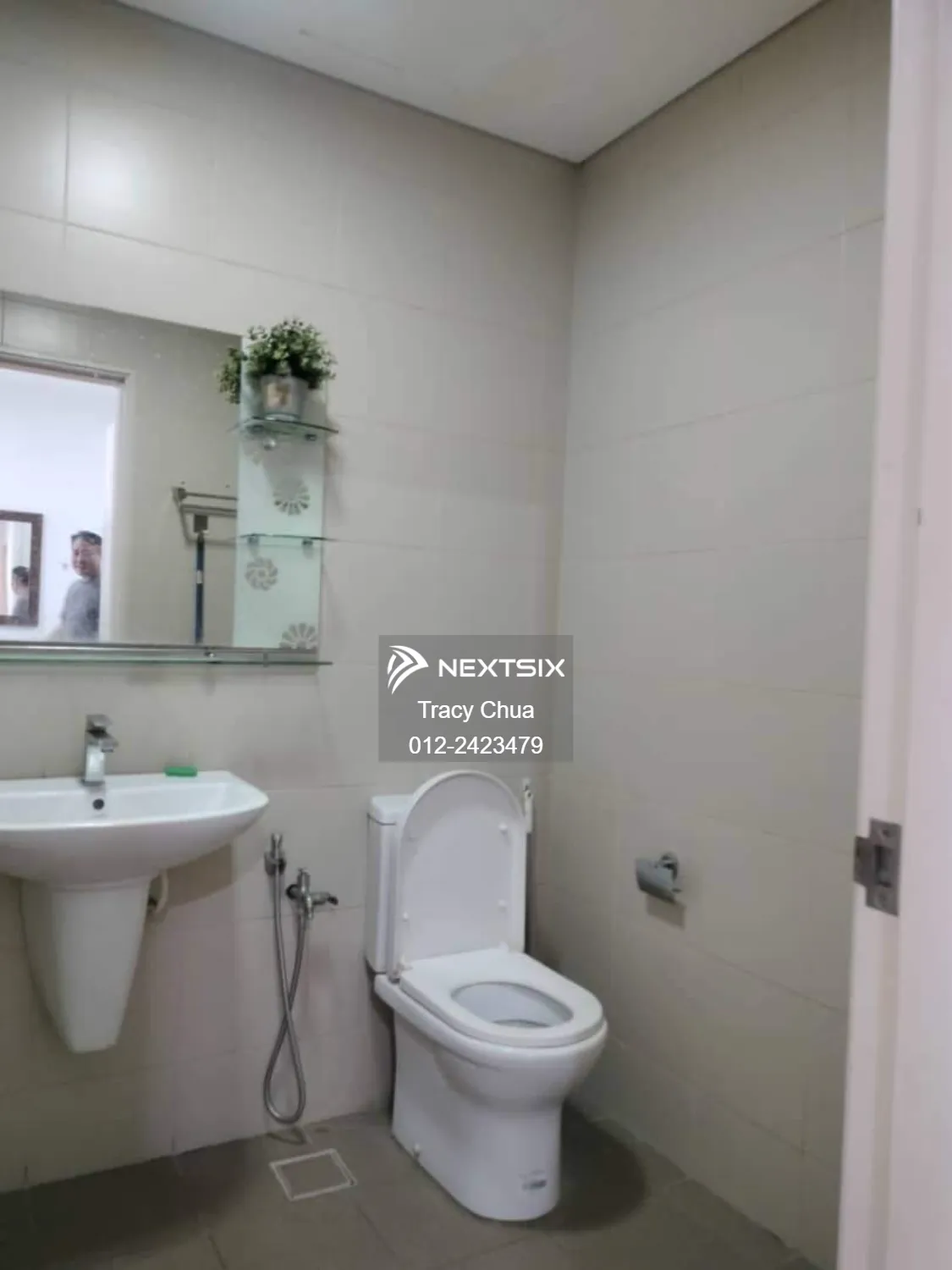 Serviced Residence For Rent in Glenmarie Selangor - Image 9
