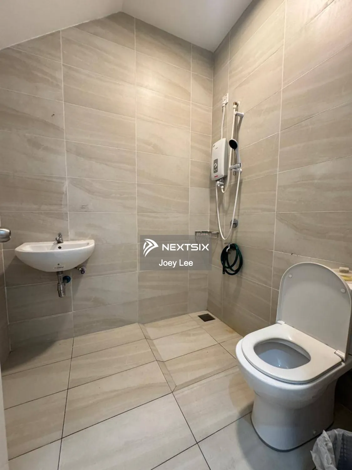 Semi-detached House For Sale in Johor Bahru Johor - Image 13