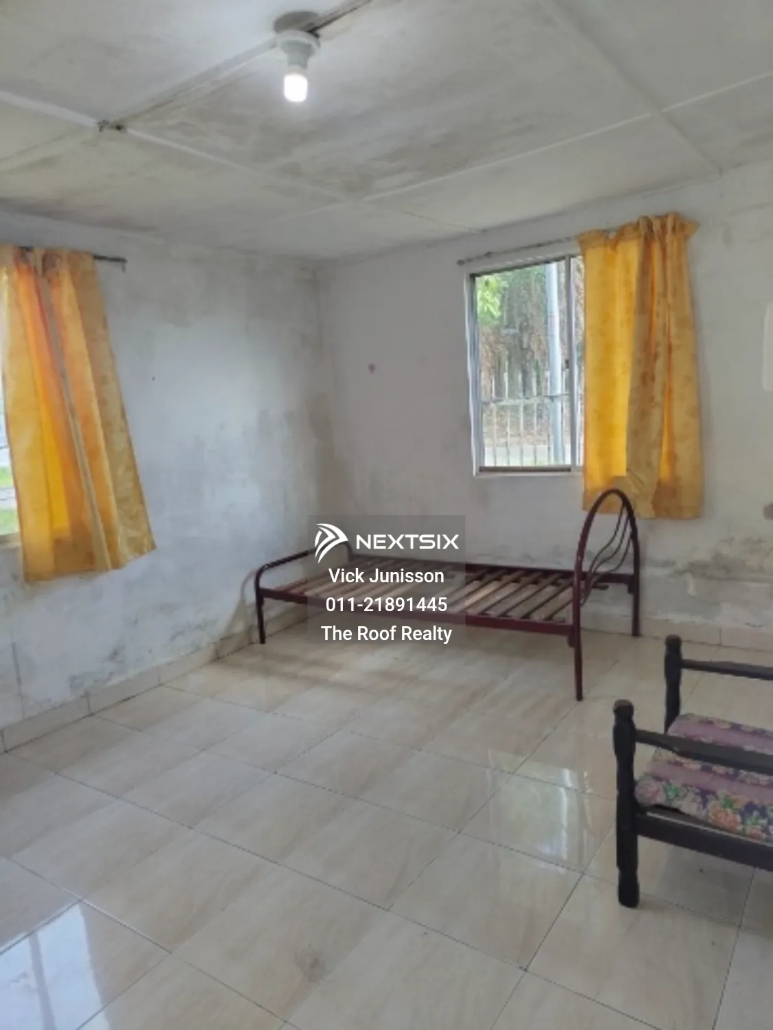 Semi-detached House For Sale in Kuching Sarawak - Image 10