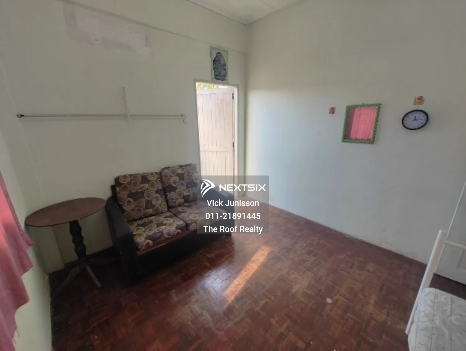 Semi-detached House For Sale in Kuching Sarawak - Image 6