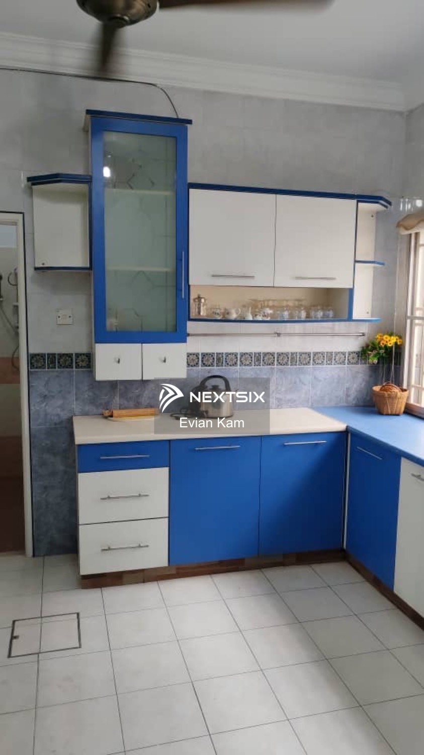 2-sty Terrace/Link House For Rent in Bandar Botanic Selangor - Image 11