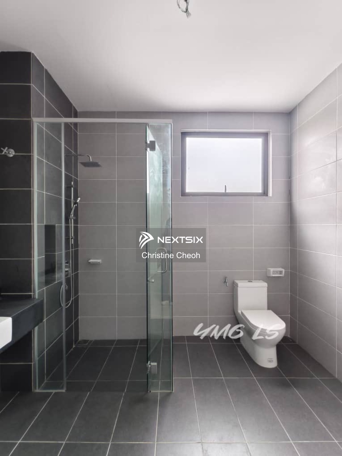 Semi-detached House For Sale in Klang Selangor - Image 12