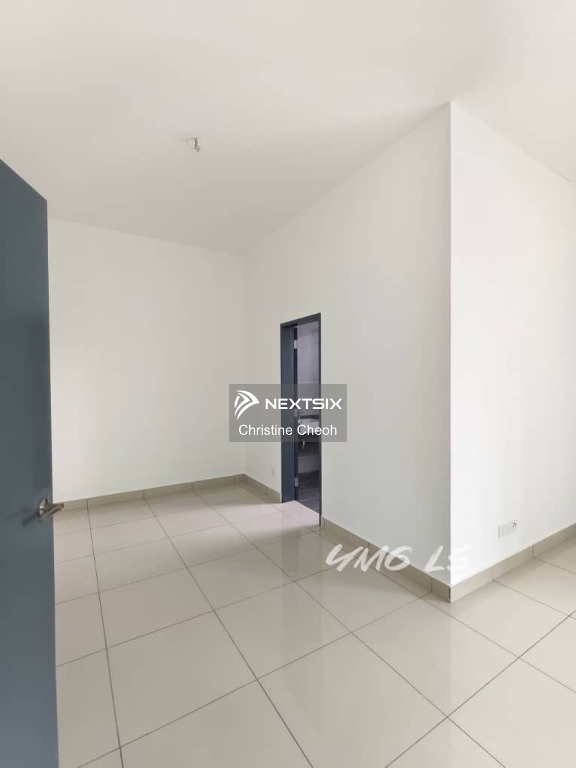 Semi-detached House For Sale in Klang Selangor - Image 5