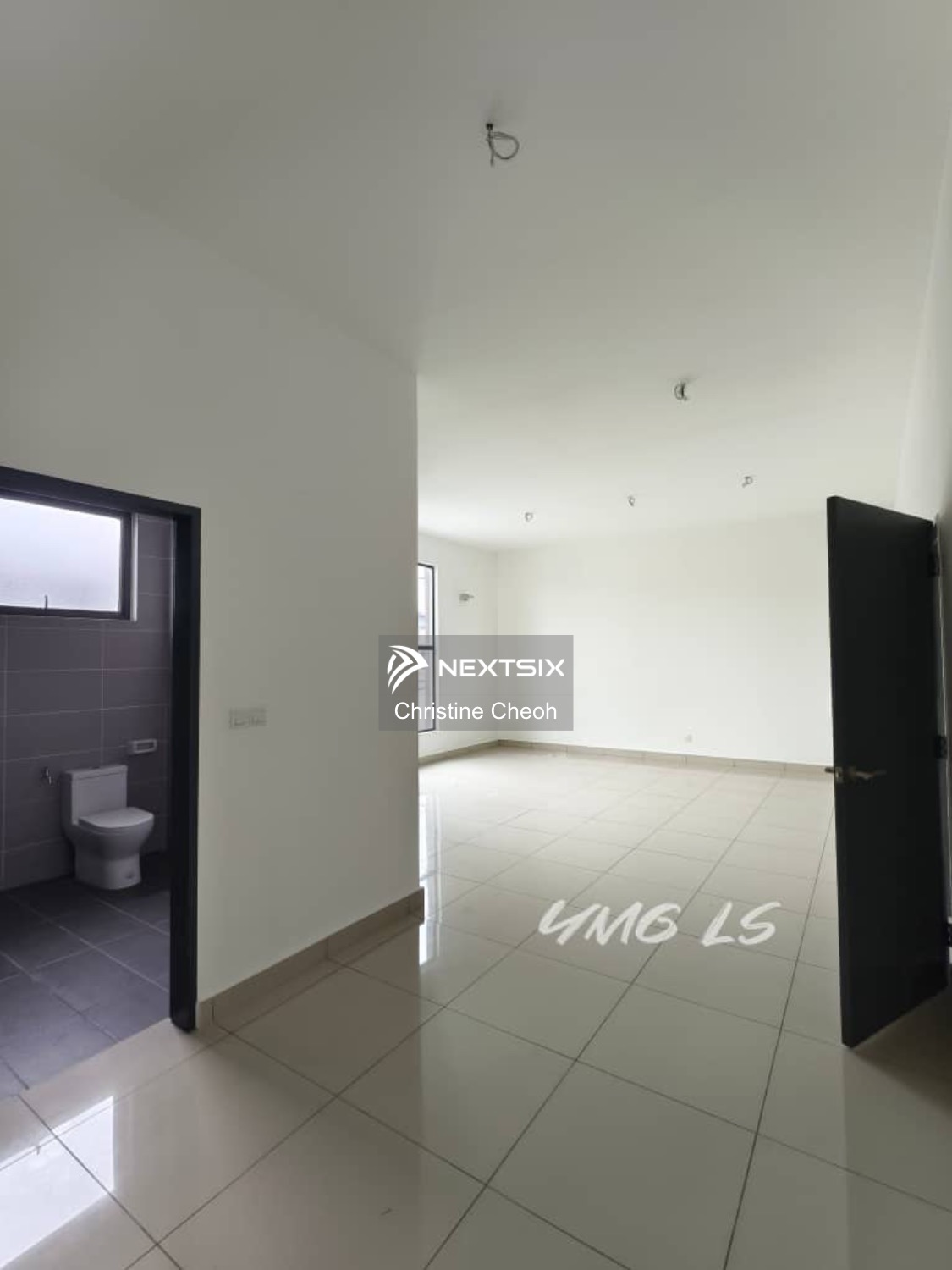Semi-detached House For Sale in Klang Selangor - Image 8