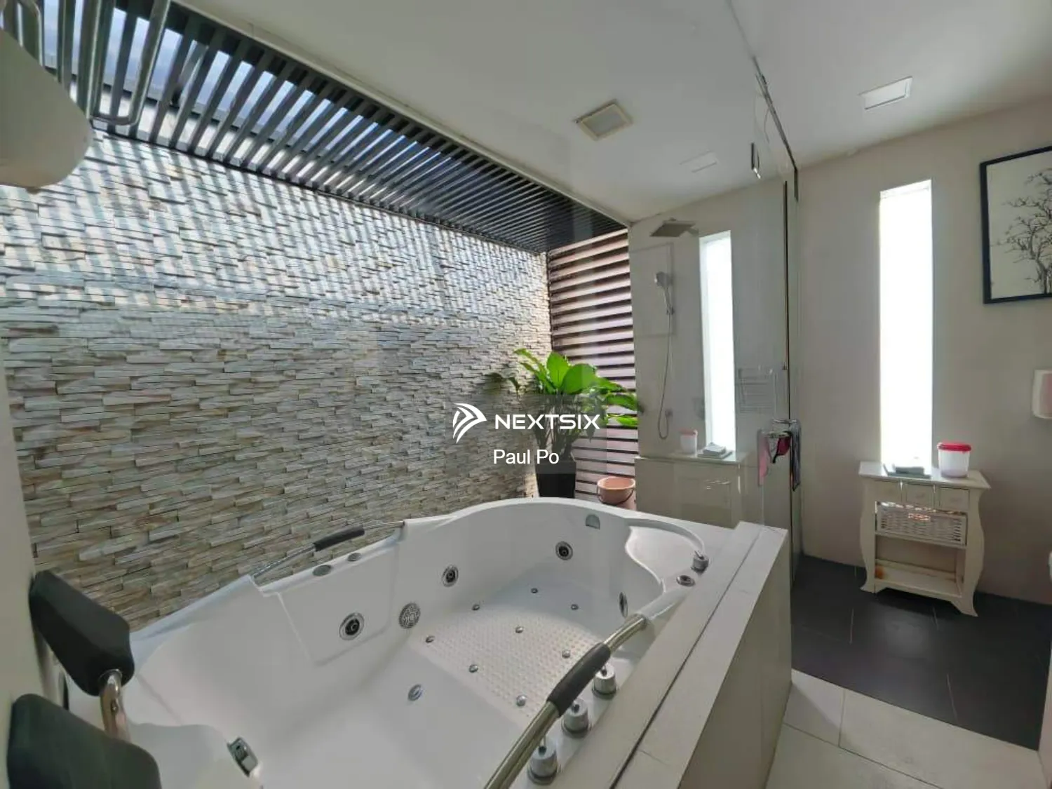 Semi-detached House For Sale in Kuching Sarawak - Image 7