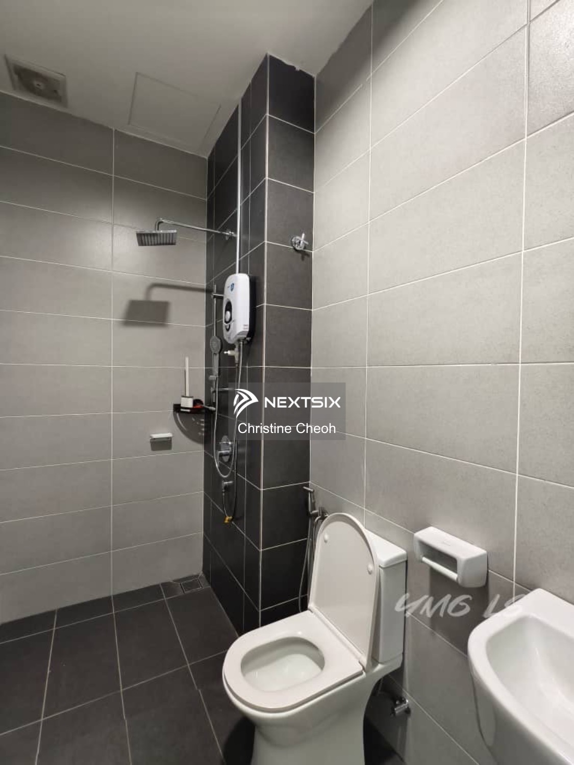 Semi-detached House For Rent in Klang Selangor - Image 12