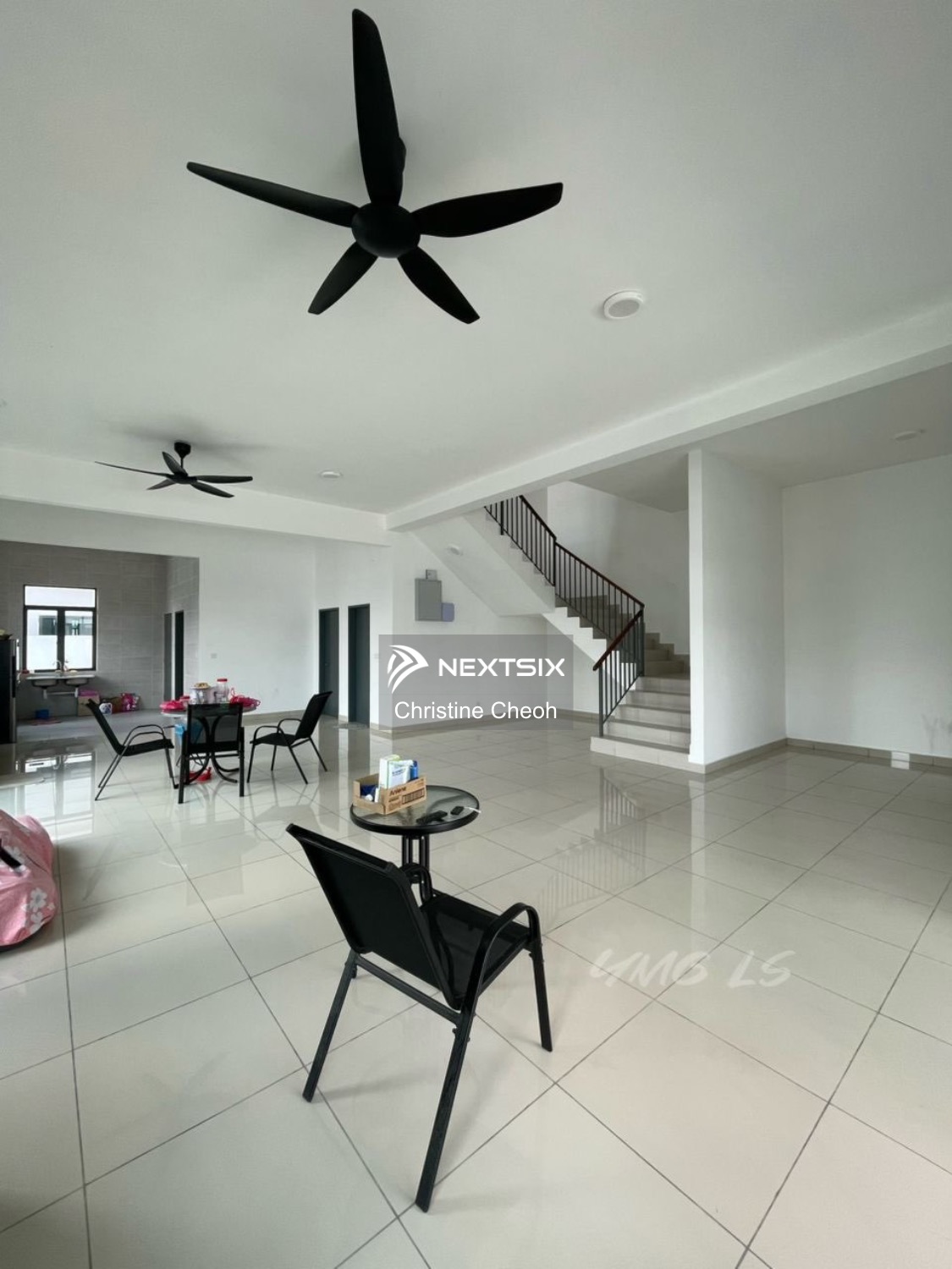 Semi-detached House For Sale in Klang Selangor