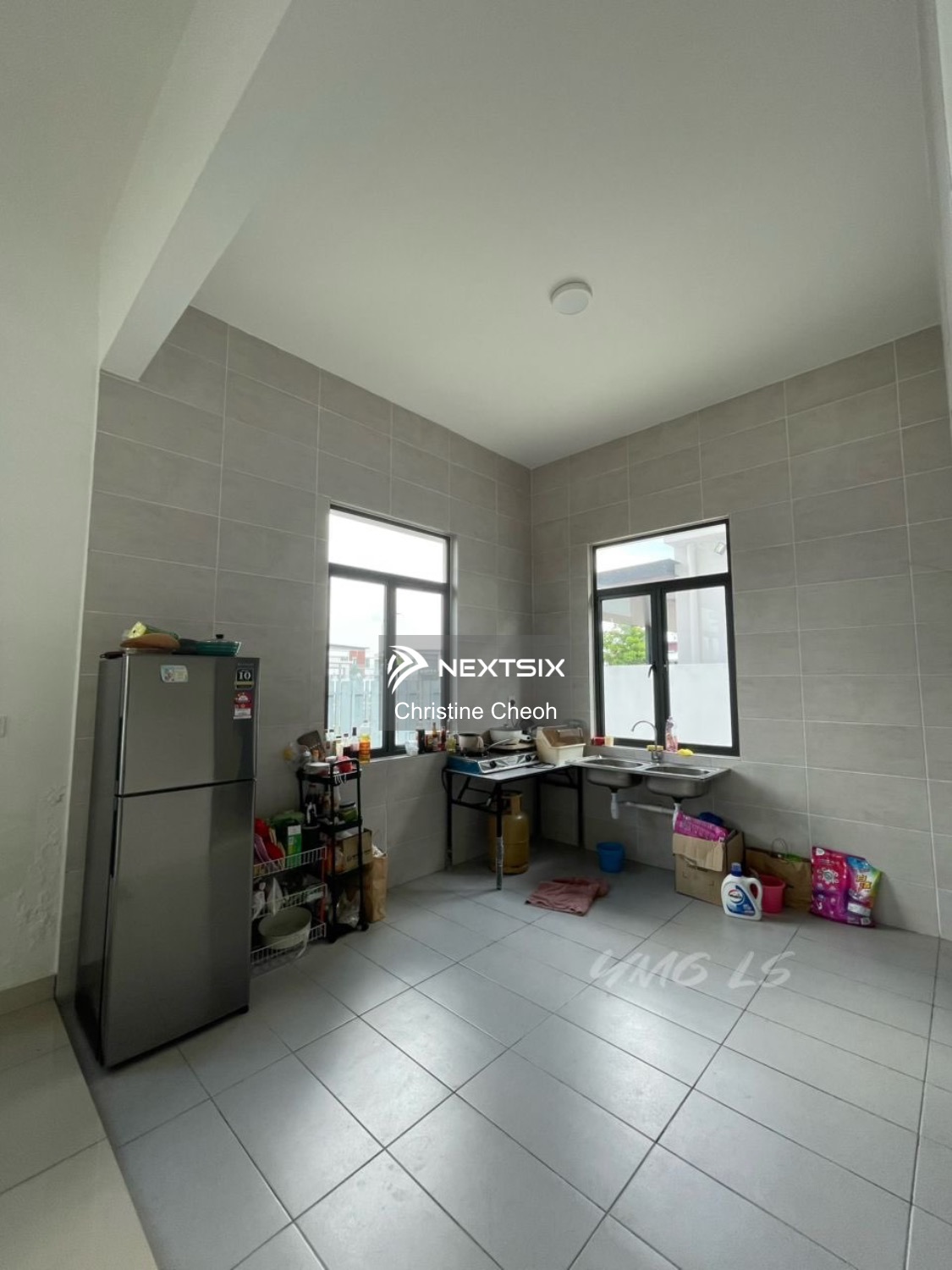 Semi-detached House For Sale in Klang Selangor - Image 6