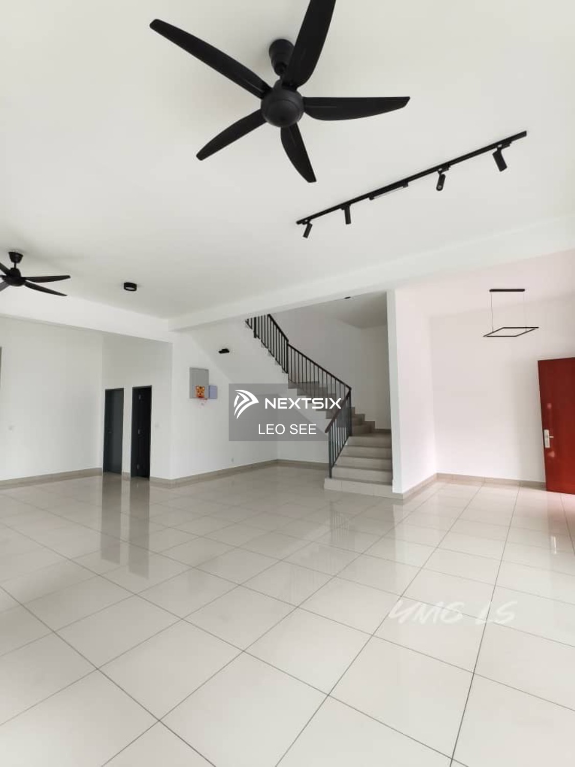 Semi-detached House For Rent in Klang Selangor