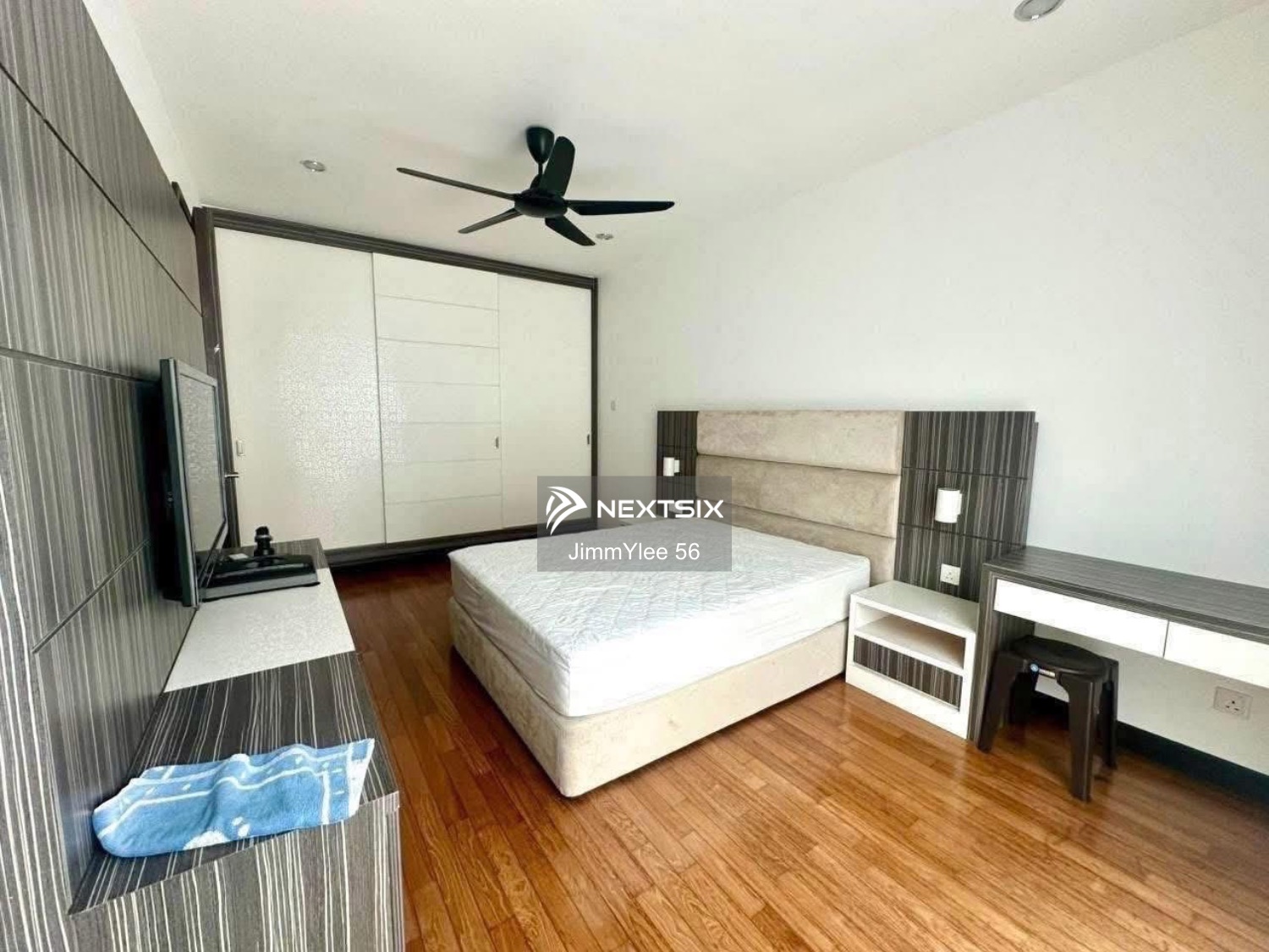 Semi-detached House For Sale in Permas Jaya Johor - Image 9