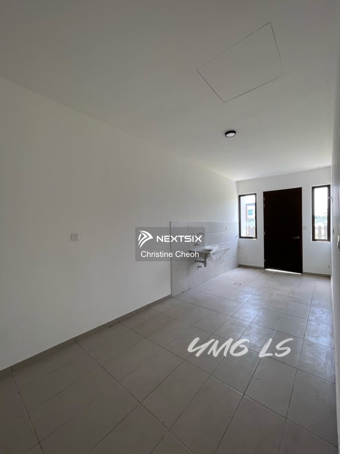 Semi-detached House For Sale in Klang Selangor - Image 8