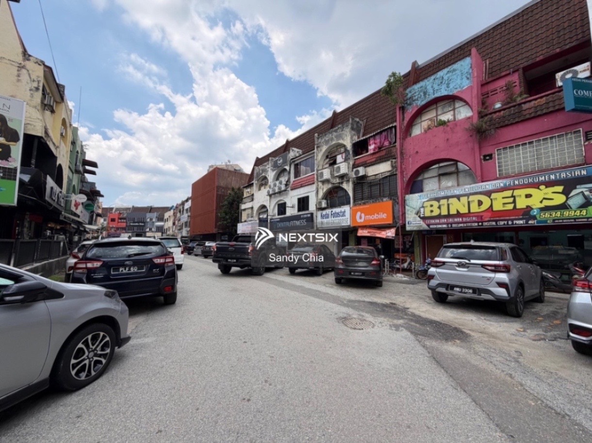 Shop For Rent in Subang Jaya Selangor - Image 5