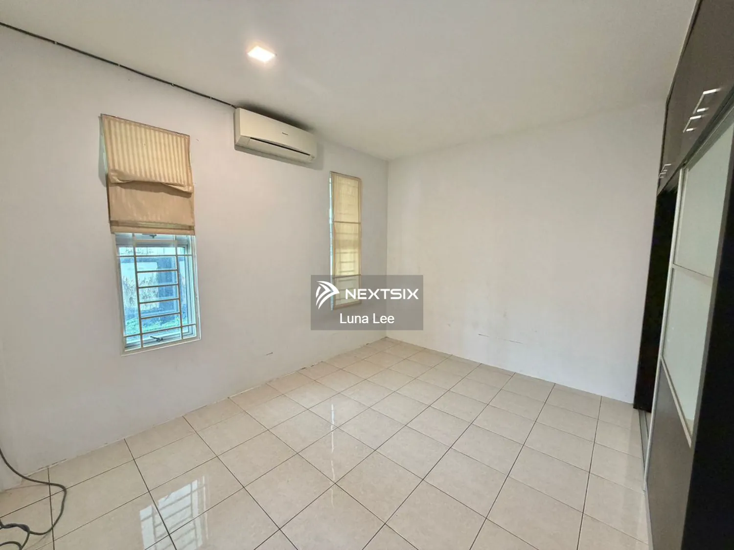 Semi-detached House For Sale in Kuching Sarawak - Image 10