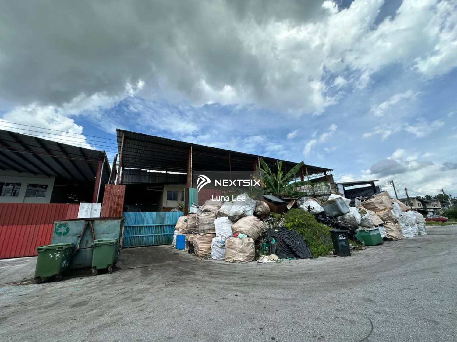 Warehouse For Sale in Kuching Sarawak