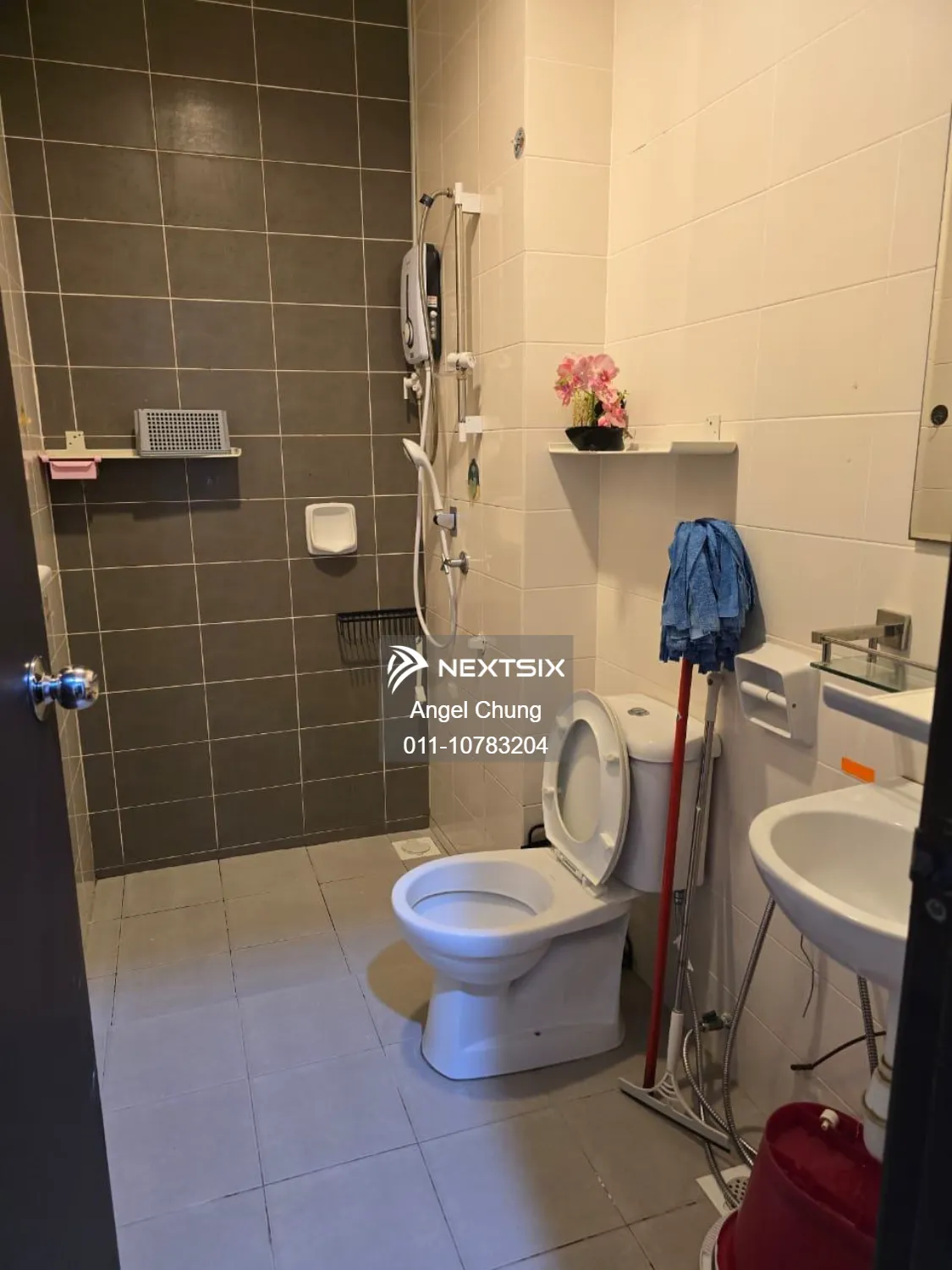 1.5-sty Terrace/Link House For Rent in Kuching Sarawak - Image 7