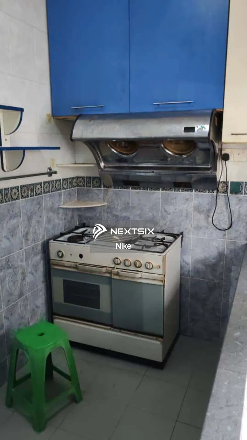 2-sty Terrace/Link House For Rent in Bandar Botanic Selangor - Image 9