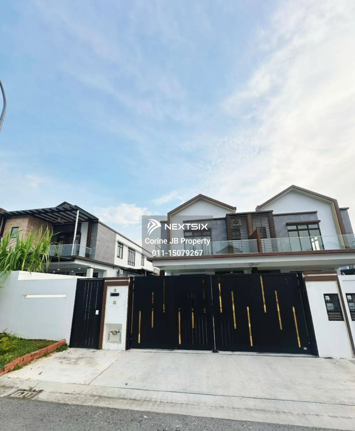 Semi-detached House For Sale in Ulu Tiram Johor