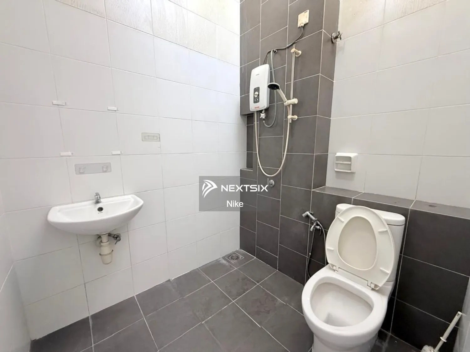 2-sty Terrace/Link House For Sale in Shah Alam Selangor - Image 12