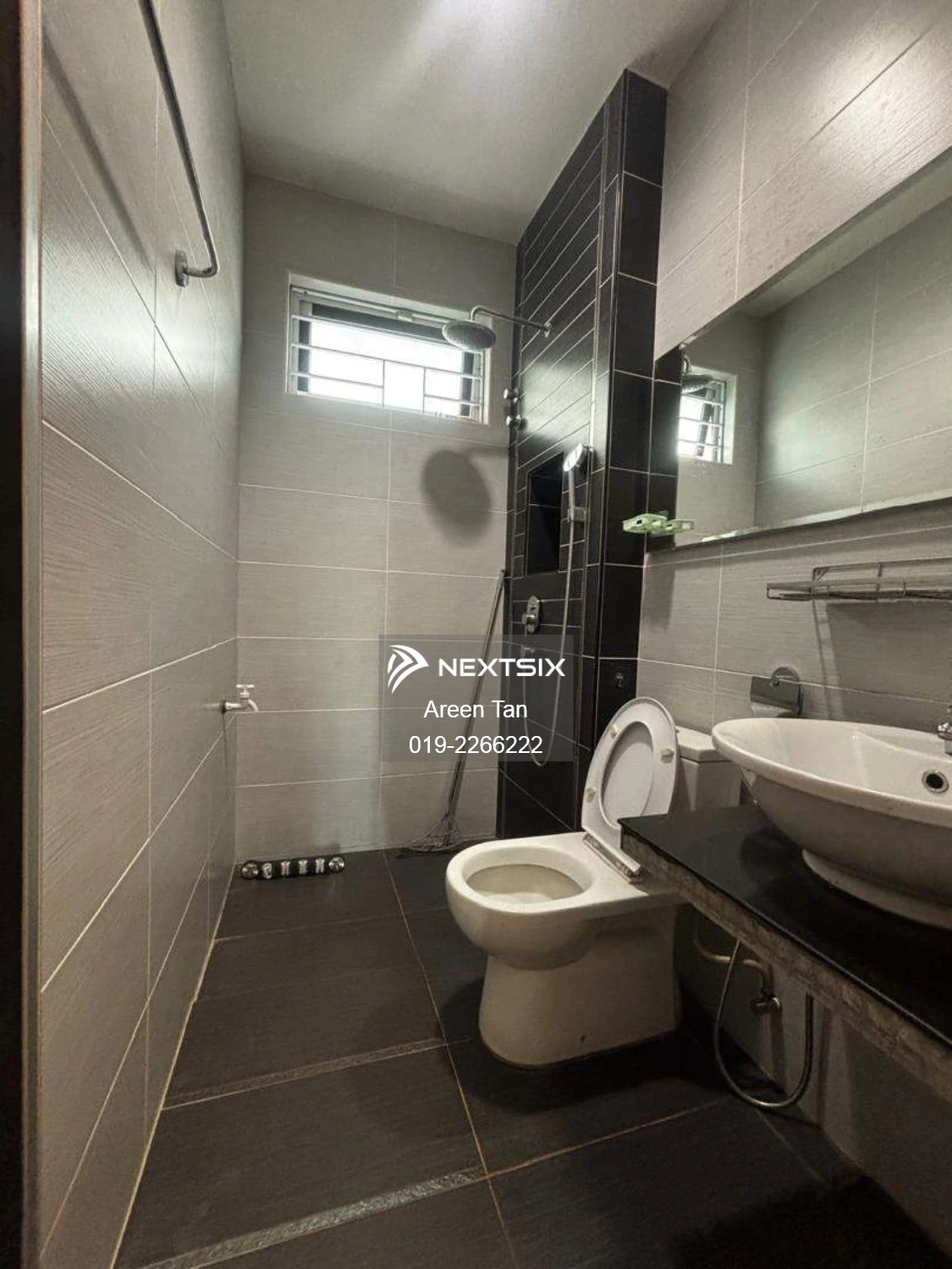 Semi-detached House For Sale in Klang Selangor - Image 12